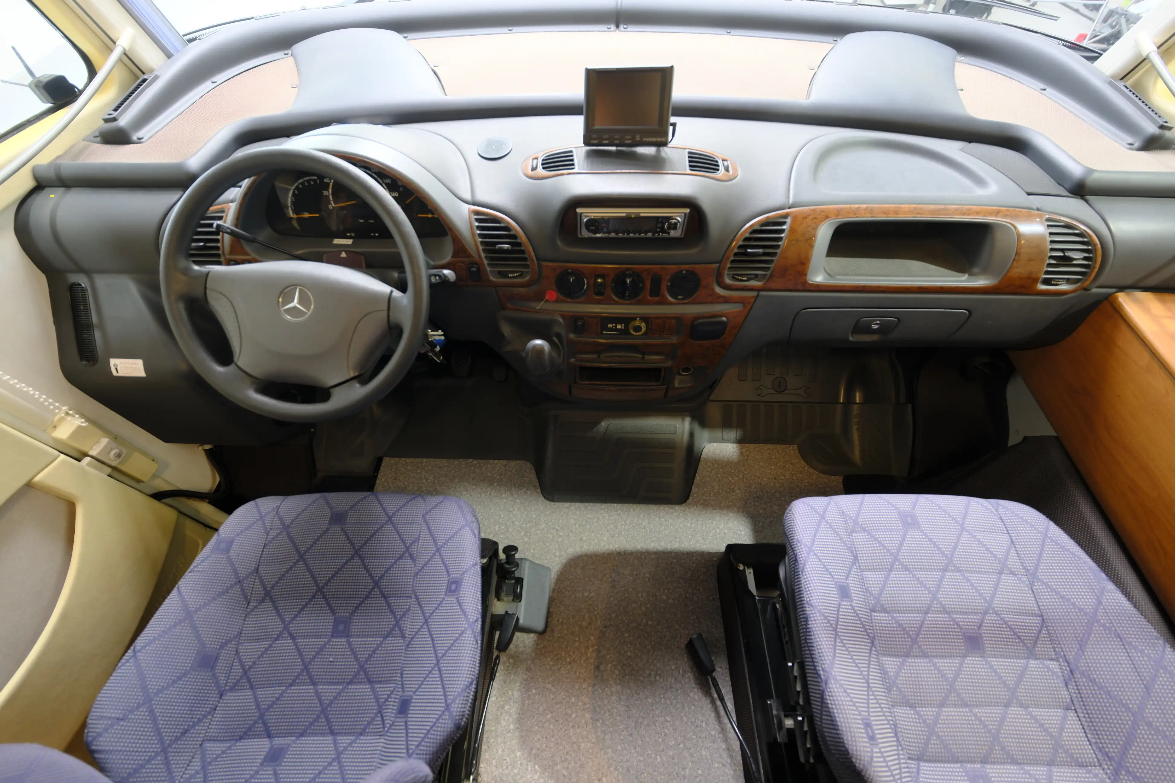 HYMER-ERIBA S 820